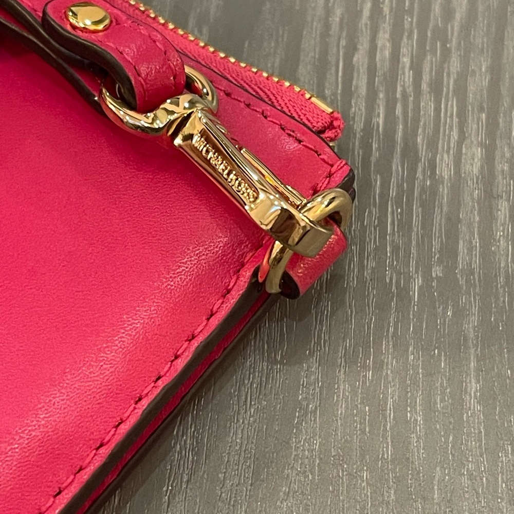 Michael Kors “LOVE” Ultra Pink Gold Studded Wristlet Clutch Leather Bag - Picture 9 of 9